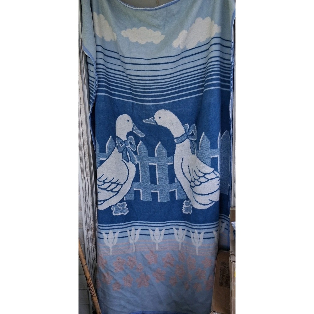 Vintage 80s‎ 90s Mora Goose Geese Soft Blanket Country Blue Dusty Rose Tulips...